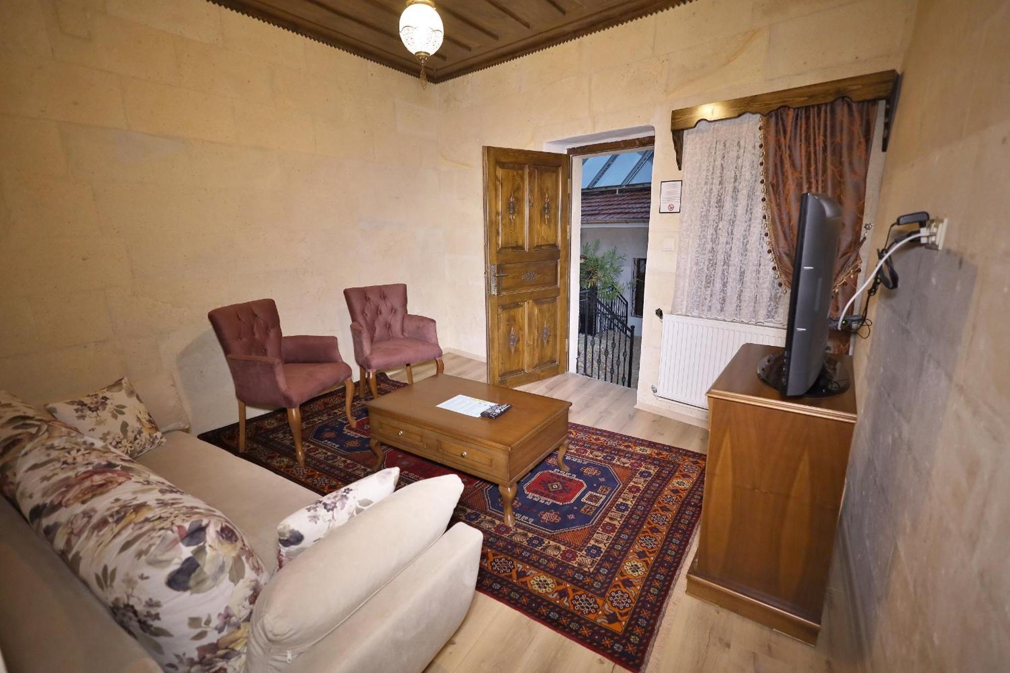 Hotel Elvan Cave House Урґюп Екстер'єр фото